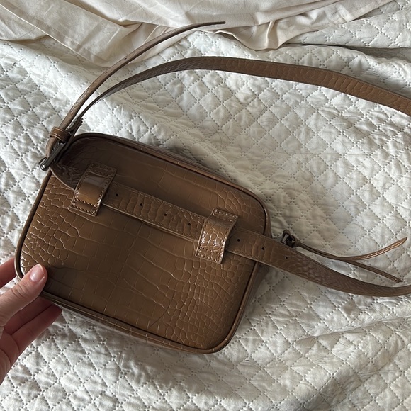 Ela Handbags - Belt Bag (Medium) - Picture 2 of 3